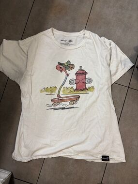 Super7 Richard Scarry busy town collab Skateboard T-Shirt Lowly worm Hydrant  -